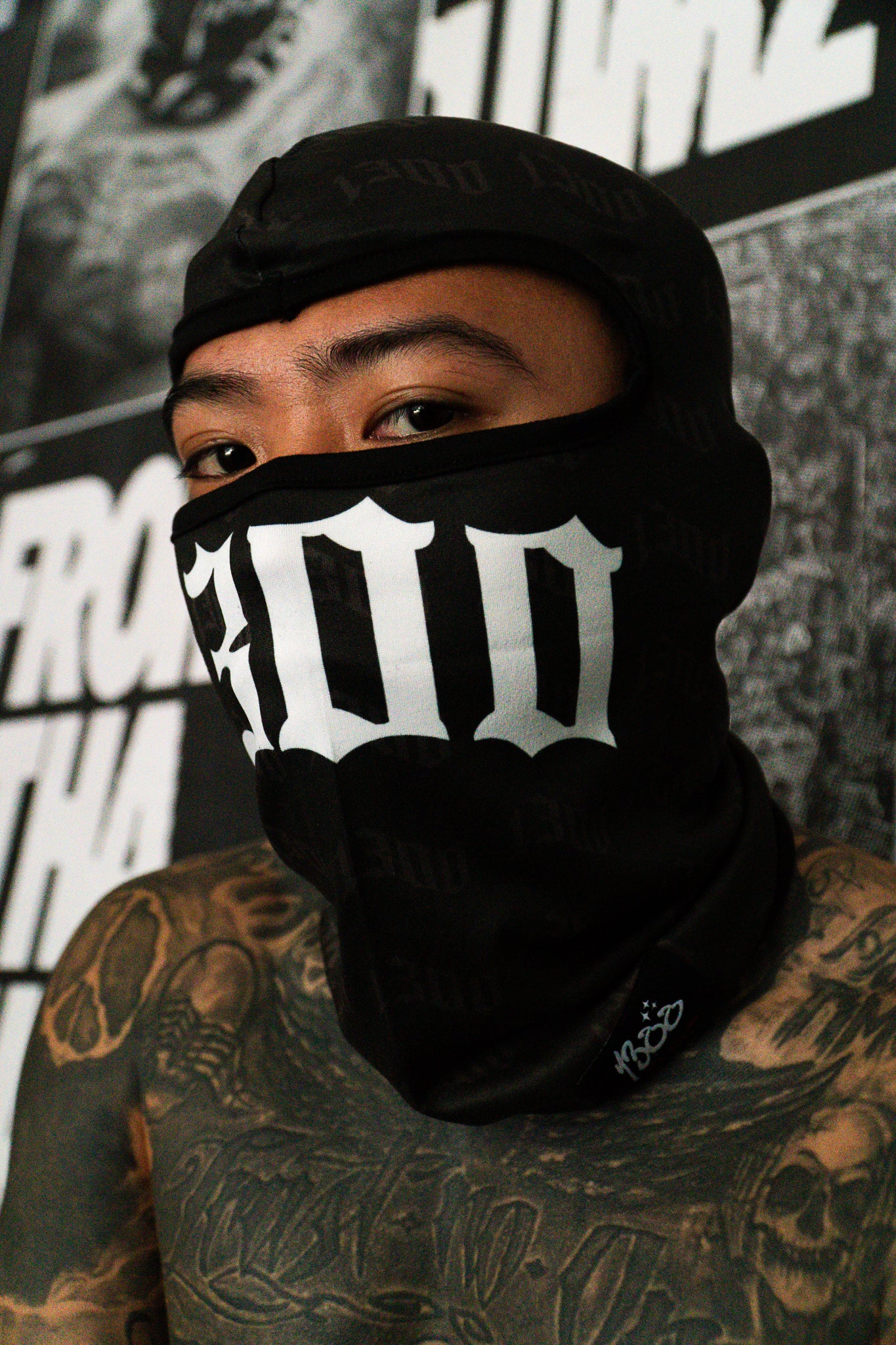 1300 SKI MASK